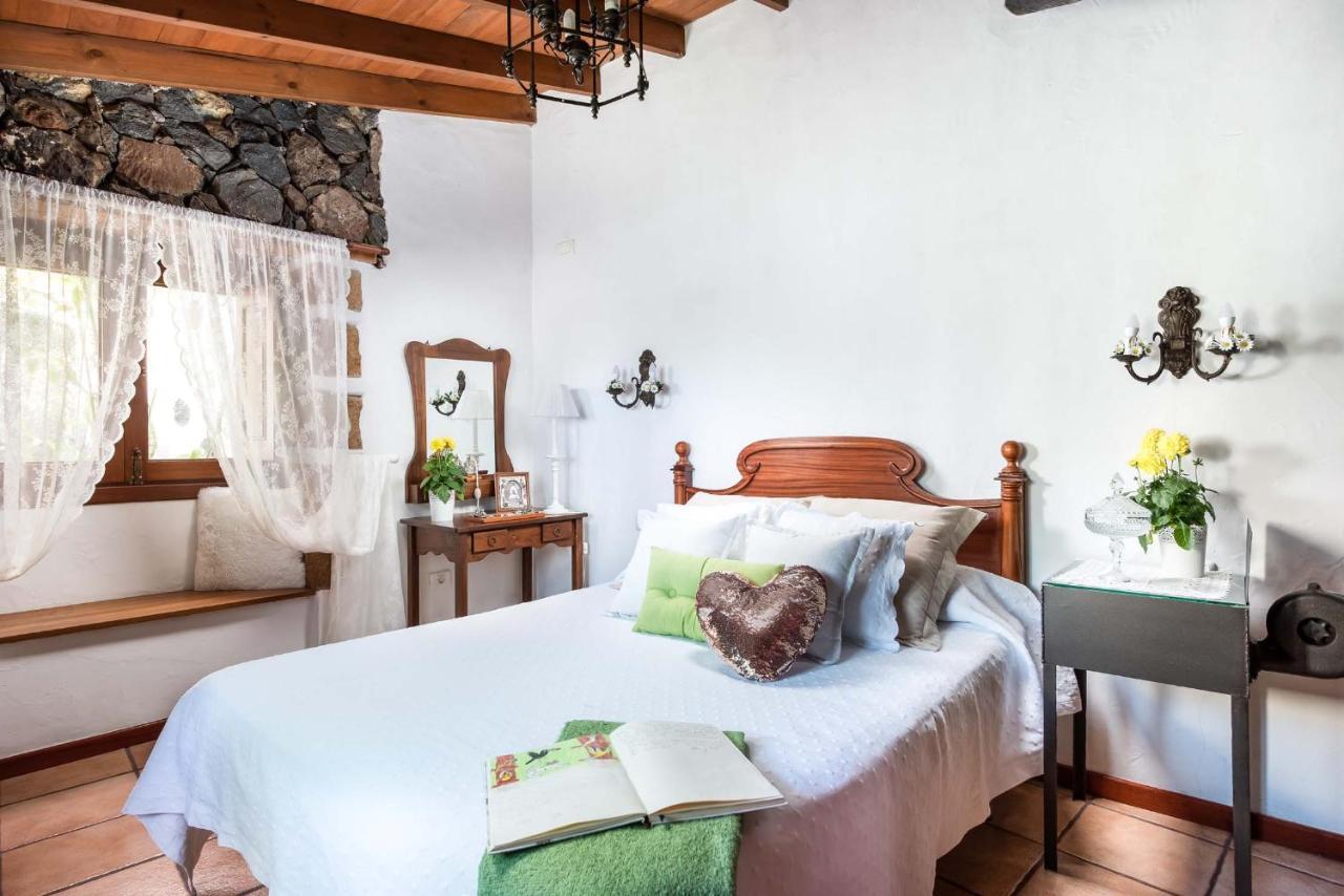 Romantic Hamlet Cottage With Private Pool La Fragua De Eliseo Канделария Екстериор снимка